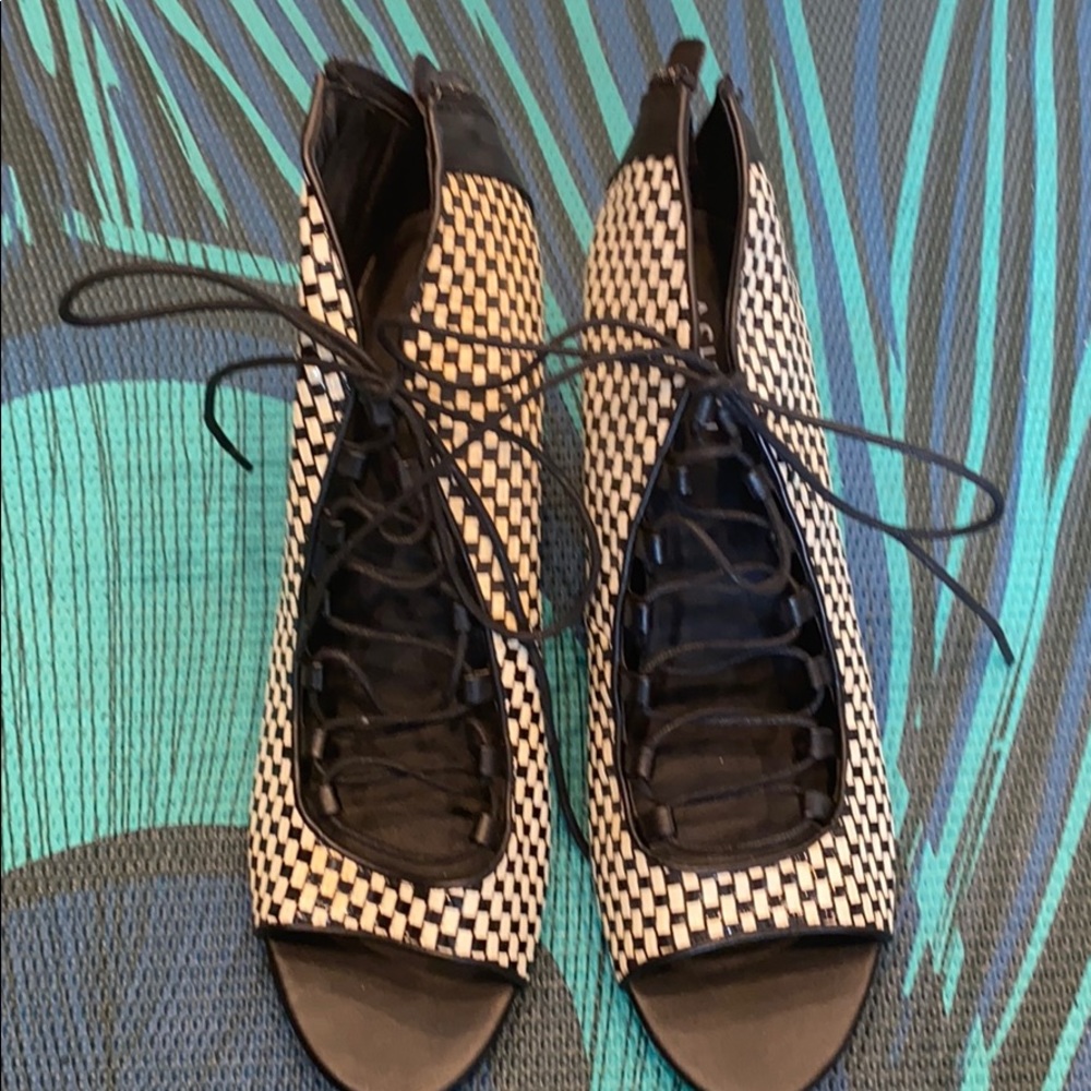COPY - ASHRO Women’s Shoes - Size 10M